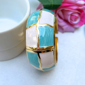 White & Turquoise Raised Bracelet