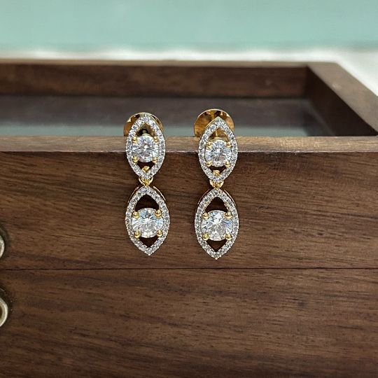 Golden Avril Mangalsutra Set