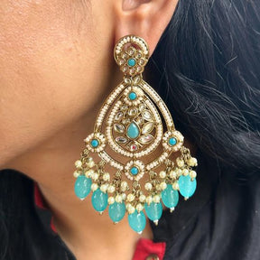 Hassen Turquoise Chandbalis