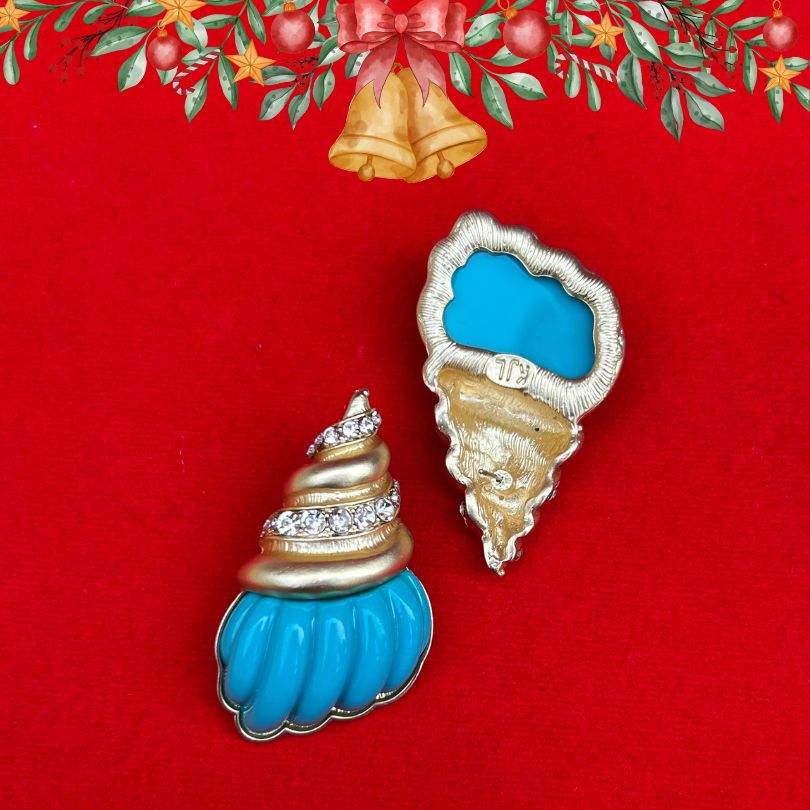 Shell Turquoise Stud Earrings