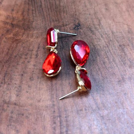 Macy Drop Earrings