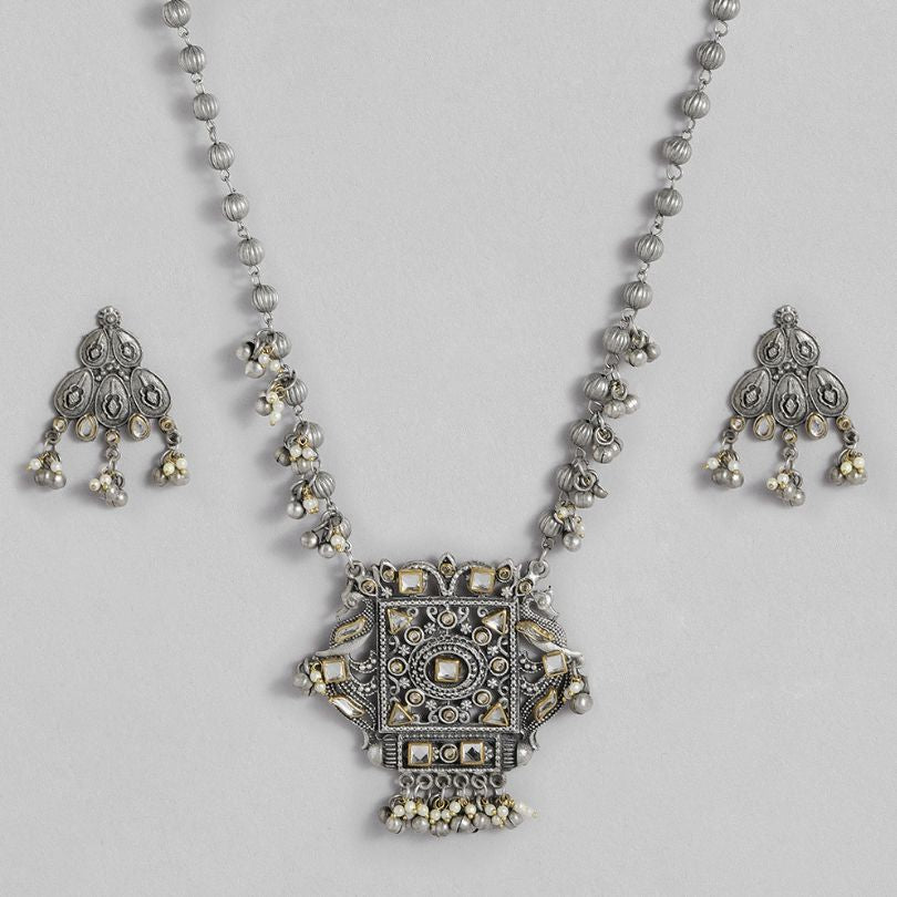 Laida Women Silver-Plated Artificial Stones & Beads-Studded Jewellery Set