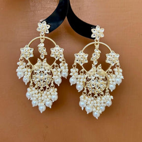 Niyati Gold Earrings