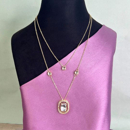 Navita Golden  Pendant