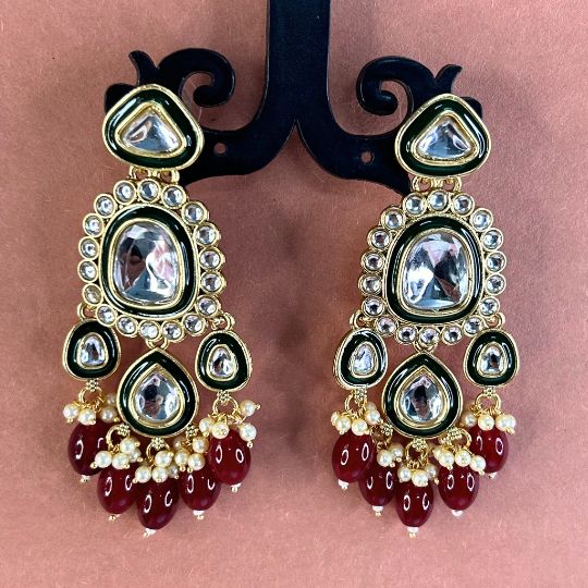 Fazeen Maroon Kundan Chandbalis