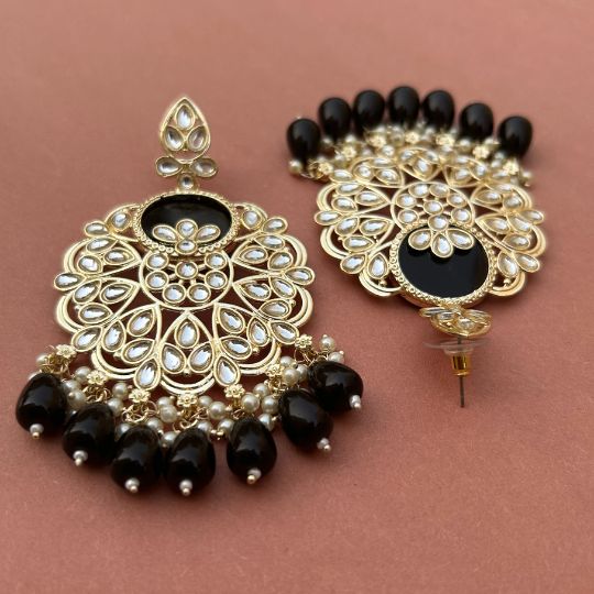 Lalita Kundan Chandbalis Earrings