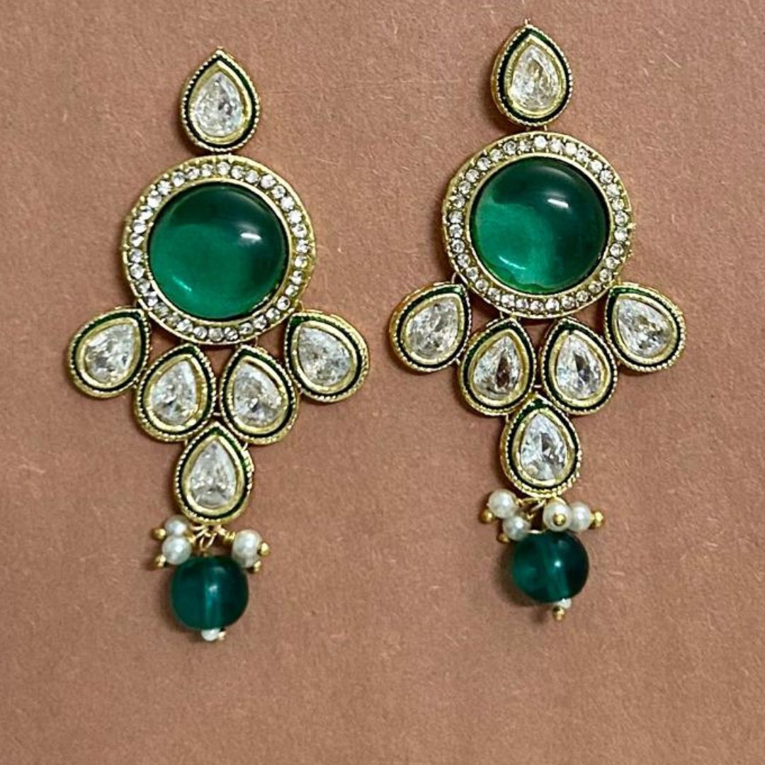 Nitya Layered Kundan Necklace Set