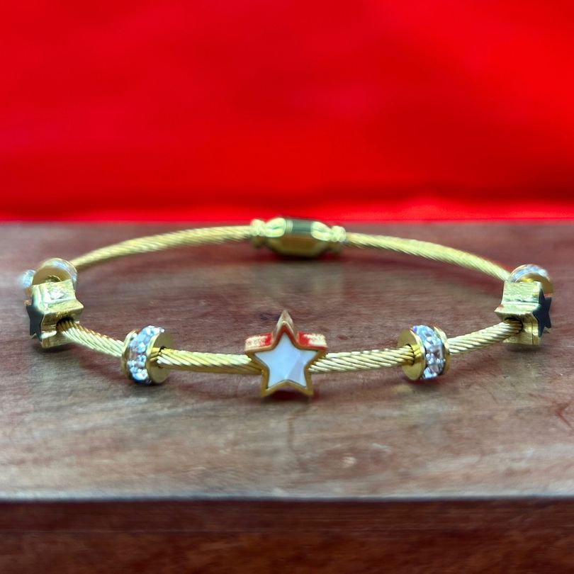 Viral Star Bracelet - Small