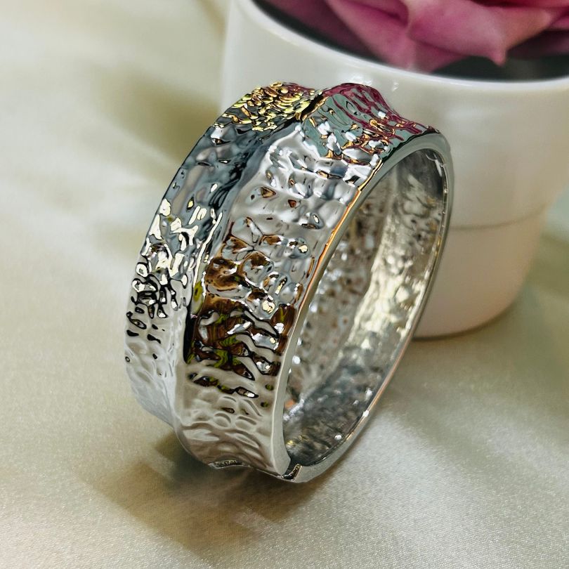 Silver Textured Openable Kada/Cuff