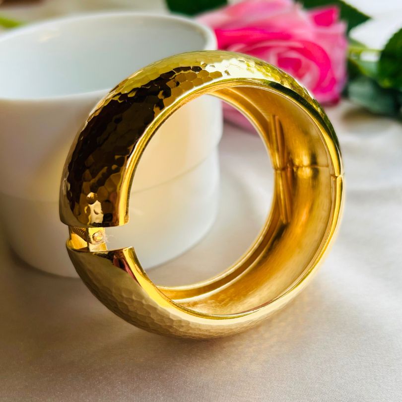Rough Shiny Openable Kada/Cuff