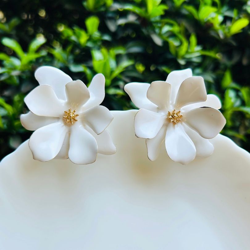 White Flower Stud Earrings