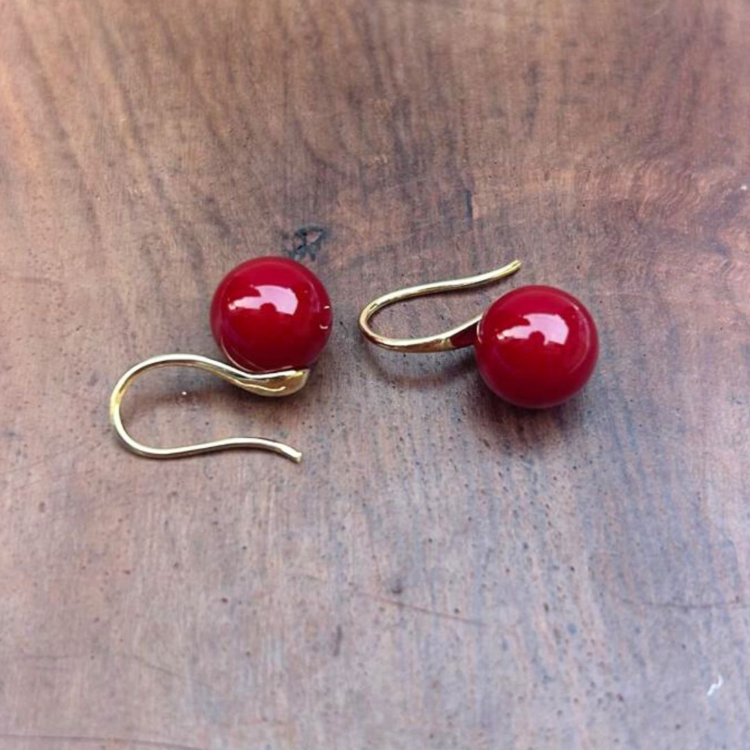 Ivy Maroon Pearl Earring