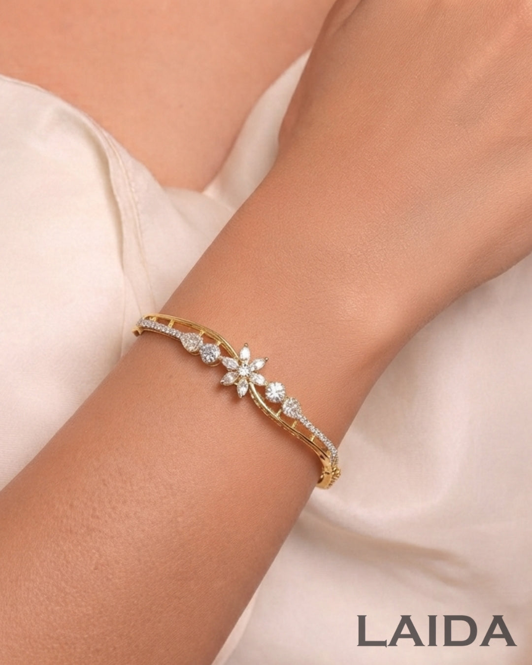 Flora American Diamond Bracelet
