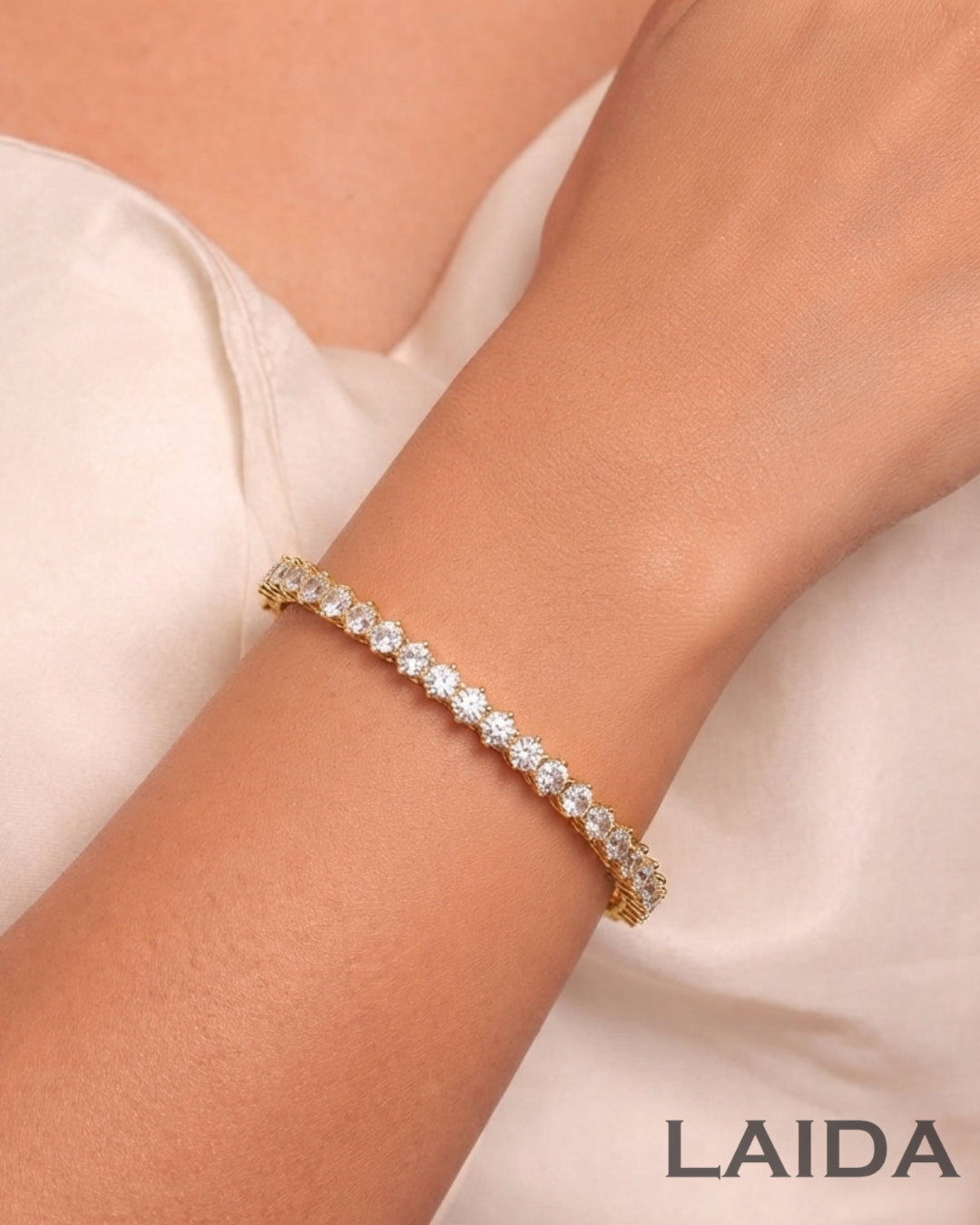 Solitaire American Diamond Bracelet