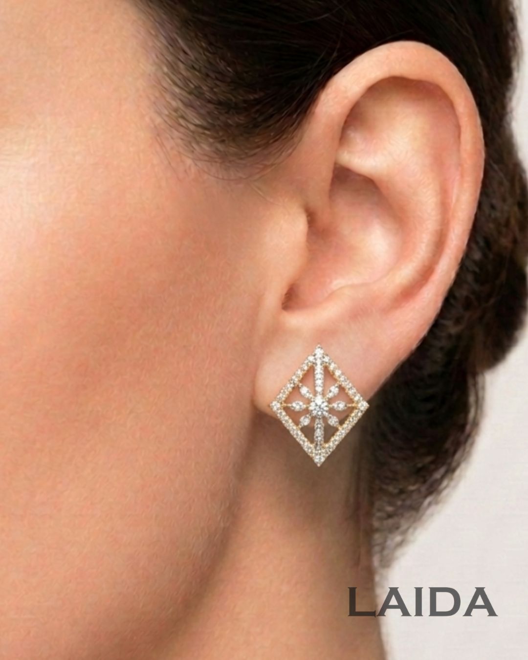 Gulnaz 18K Gold Plated American Diamond Pendant Set