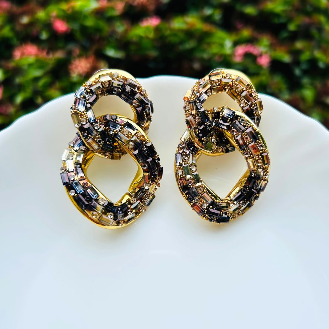 Bling Blogger Black And Golden Entangled Statement Earrings
