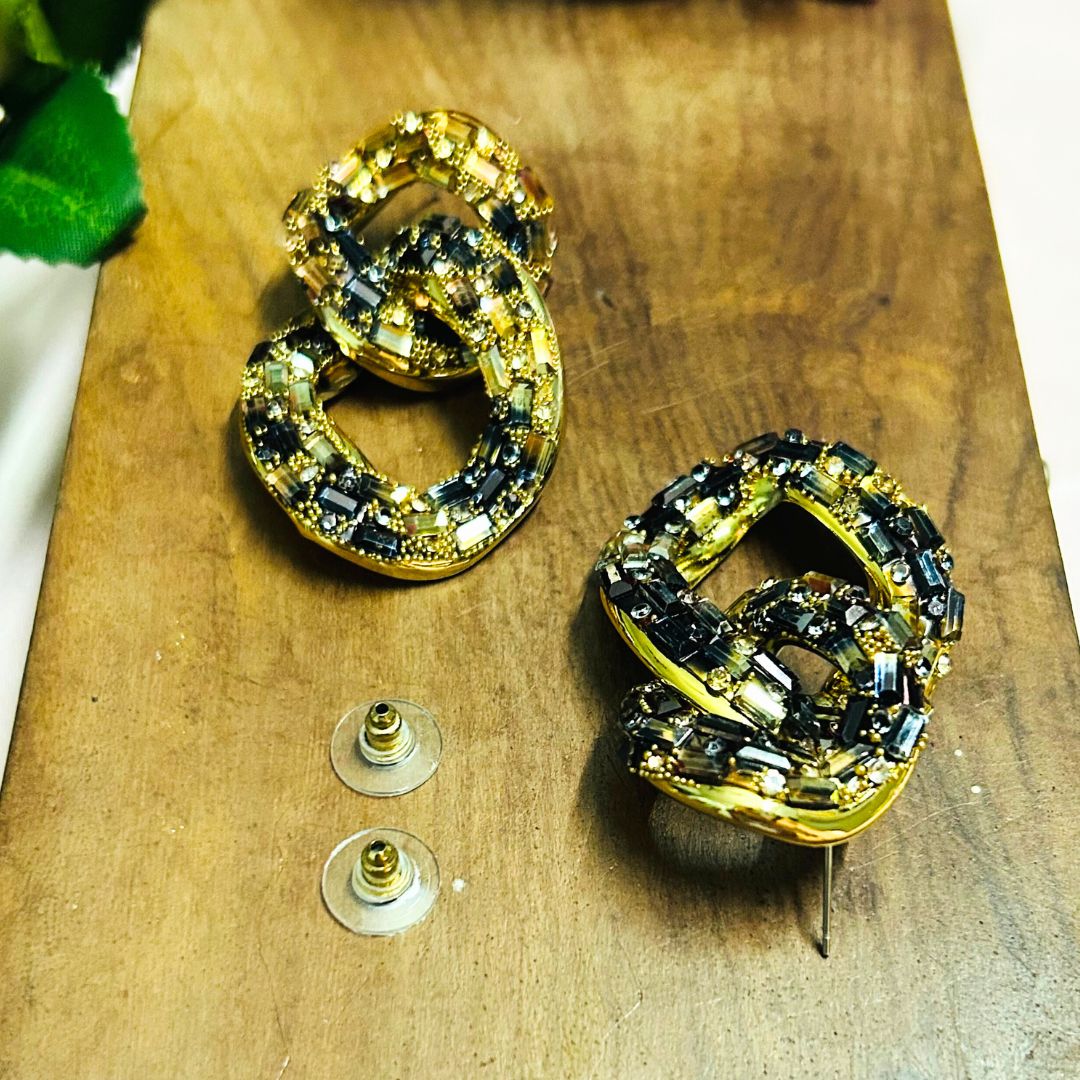 Bling Blogger Black And Golden Entangled Statement Earrings