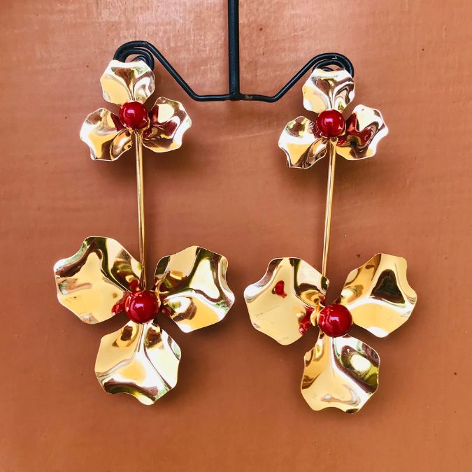 Flower Maroon Pearl Elongated Earrings