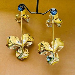 Flower Black Pearl Elongated Earrings