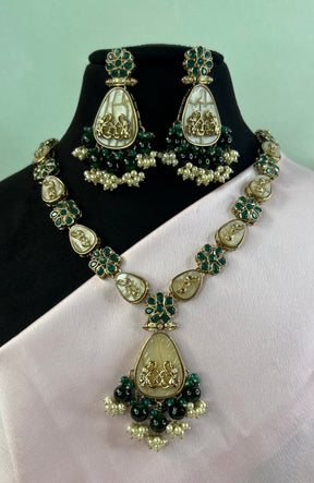 Anvi Green Designer Necklace Set