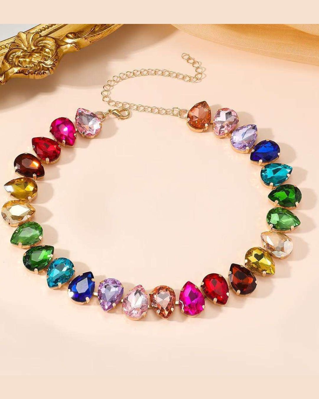 Vintage Multicolor Teardrop Necklace With Earrings