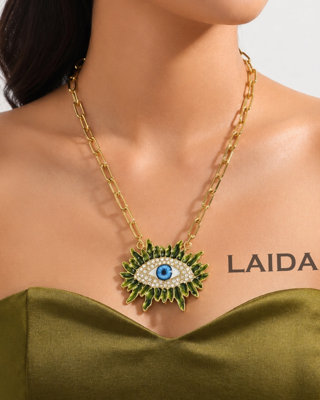 Vintage Olive Gren Resin Blue Evil Eye Pendant Necklace