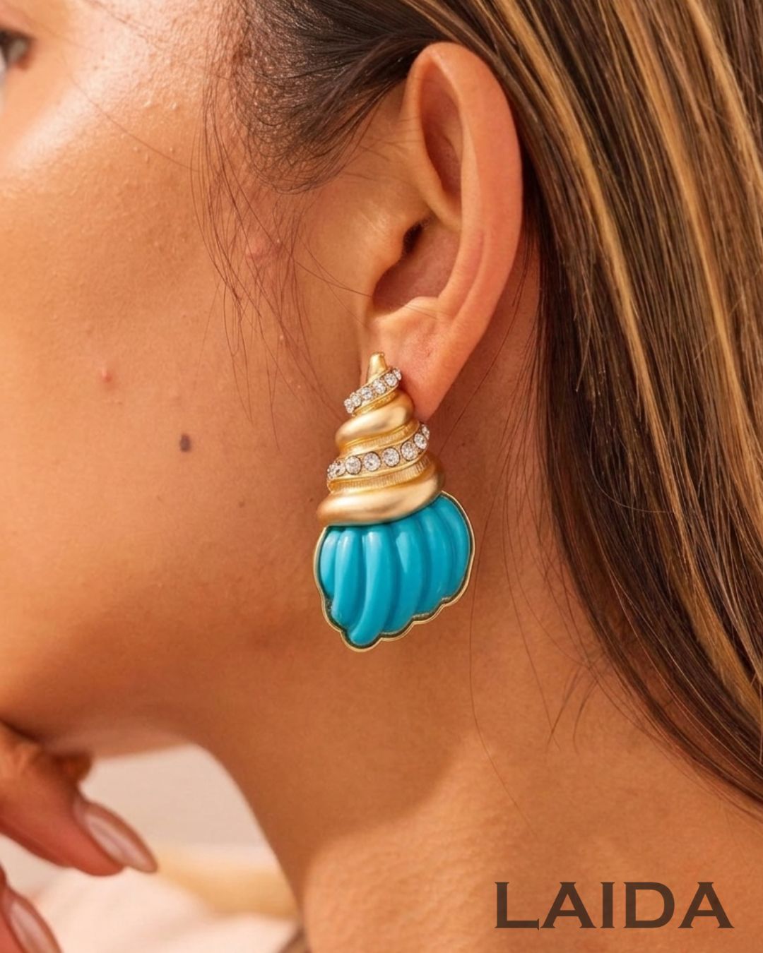 Shell Turquoise Stud Earrings