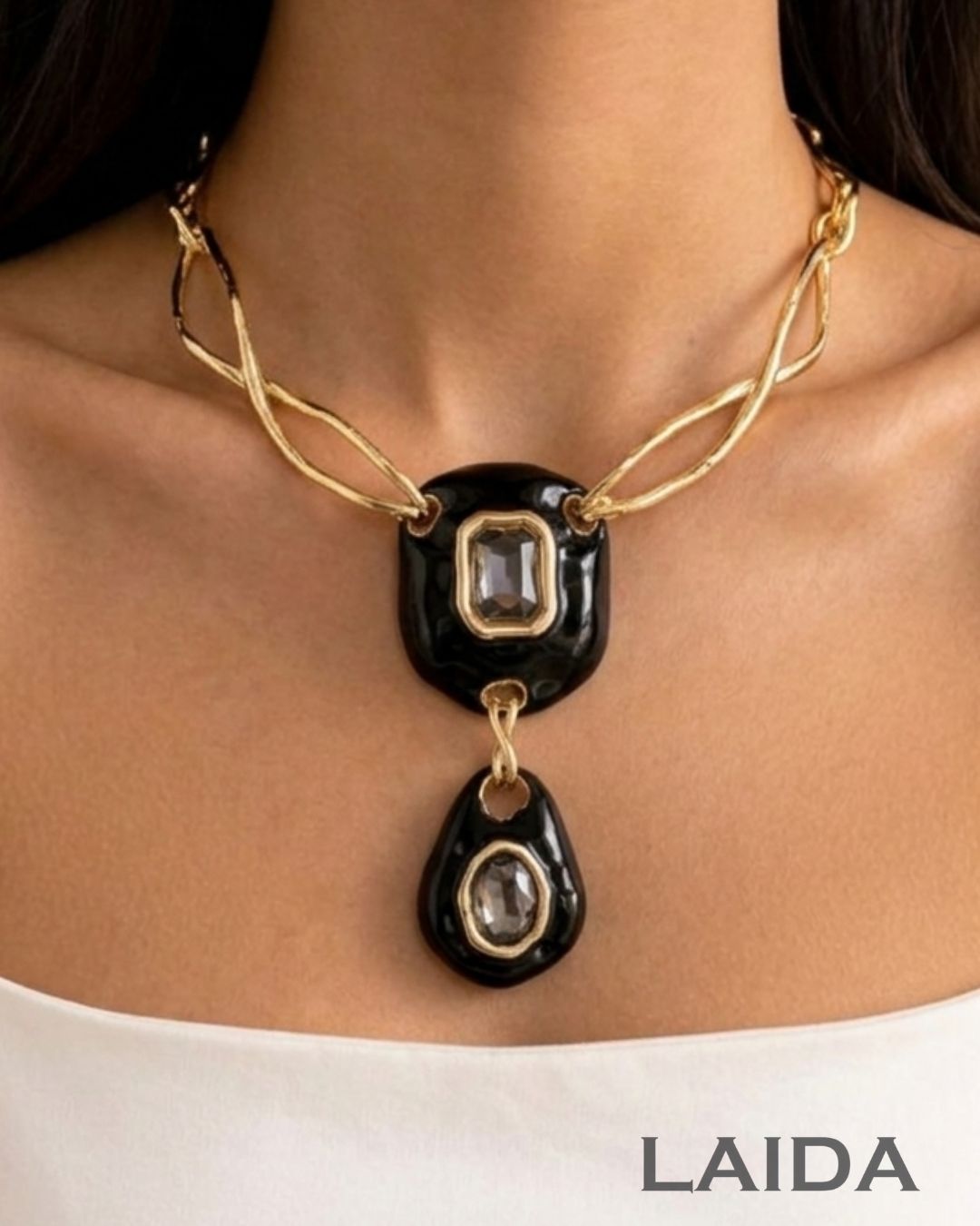 Vintage Retro Black Necklace