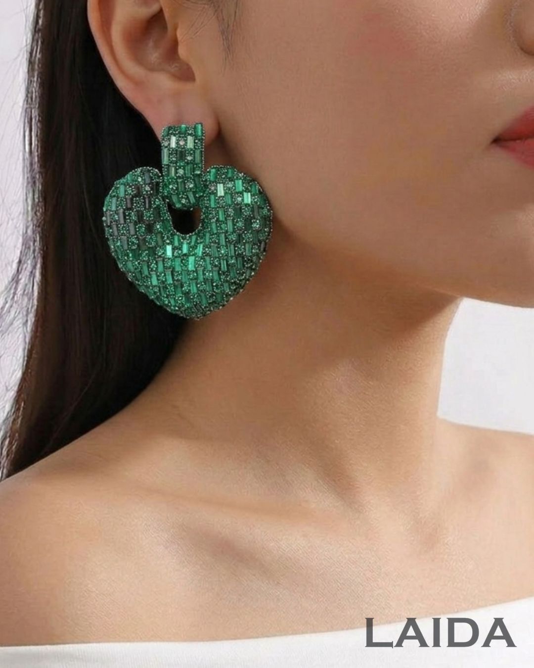 Bling Blogger Love Green Heart Earrings
