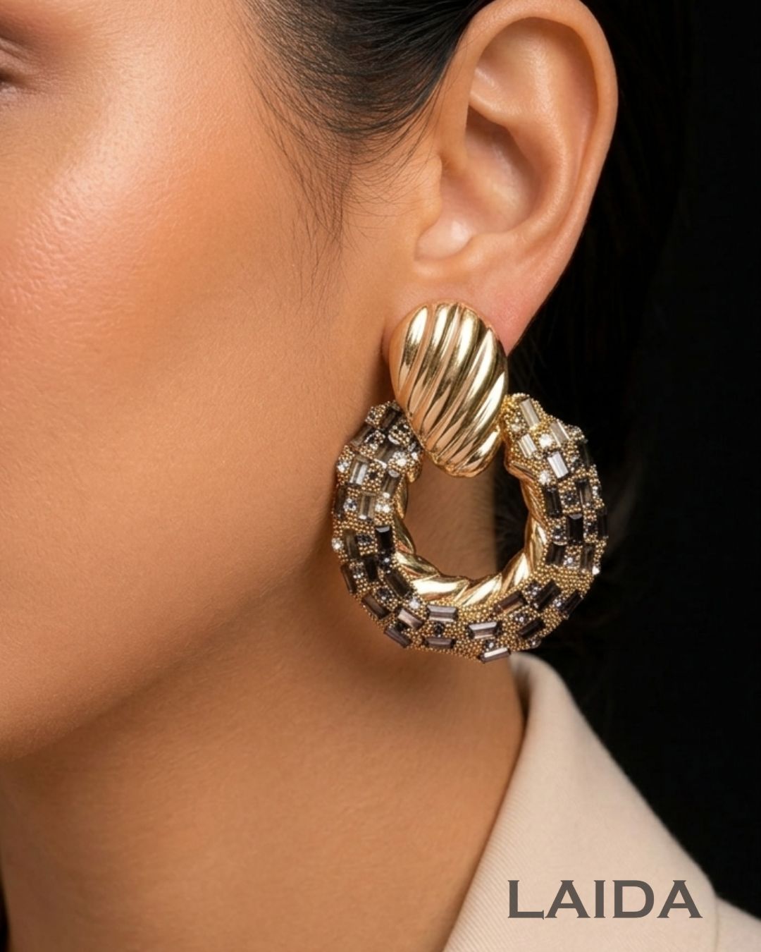 Bling Blogger Black Golden Drop Earrings