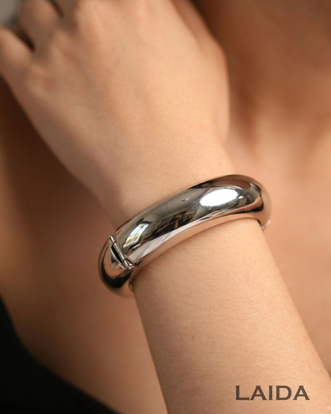 Silver Metalic Shiny Circle Kada/Handcuff