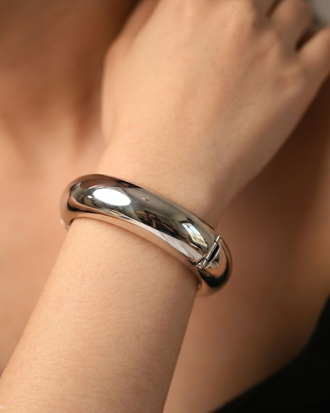 Silver Metalic Shiny Circle Kada/Handcuff