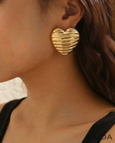 Round Heart Stud Earring