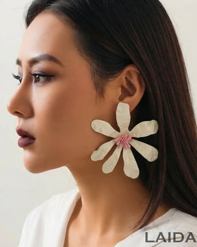 White Petal Beaded Flower Stud Earrings