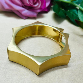 Hexagon Narrow Matte Golden Kada/Cuff