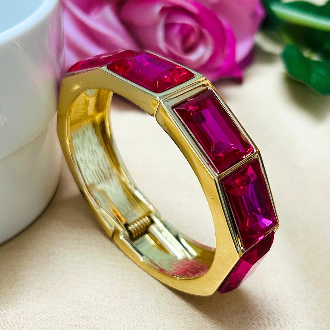 Fuschia Pink Rhinestone Openable Bracelet