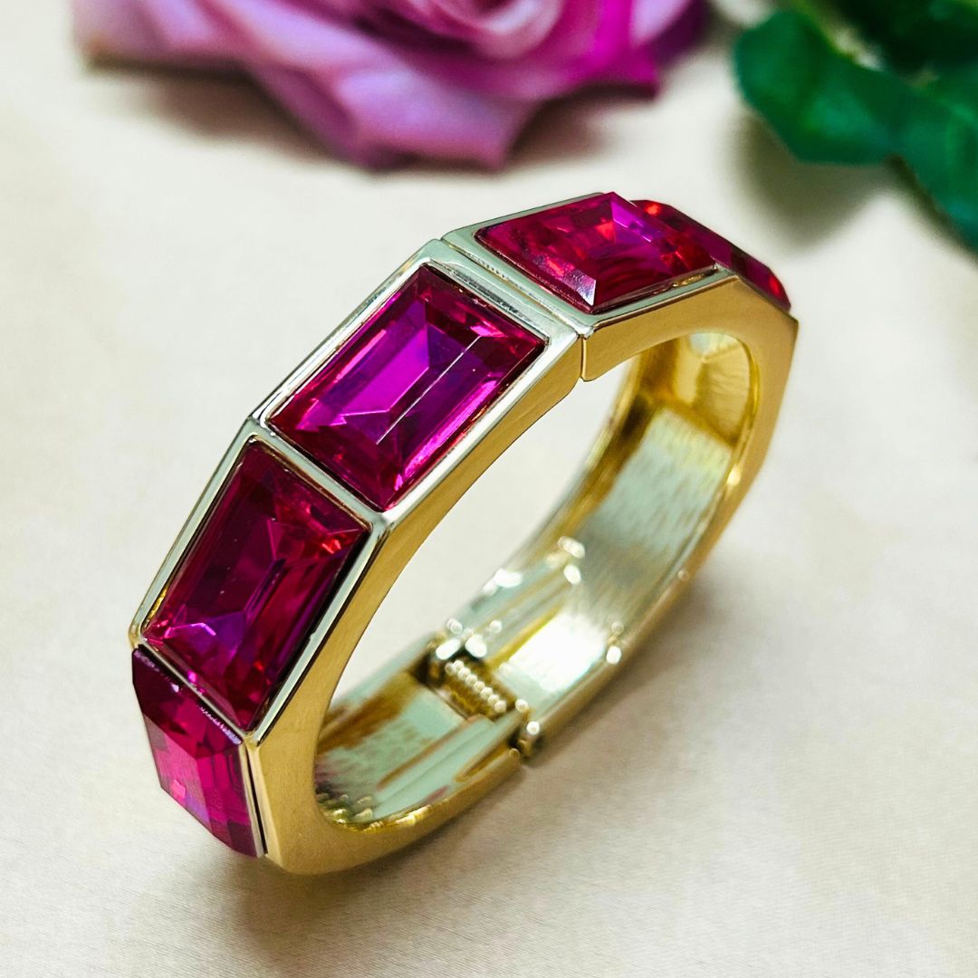 Fuschia Pink Rhinestone Openable Bracelet