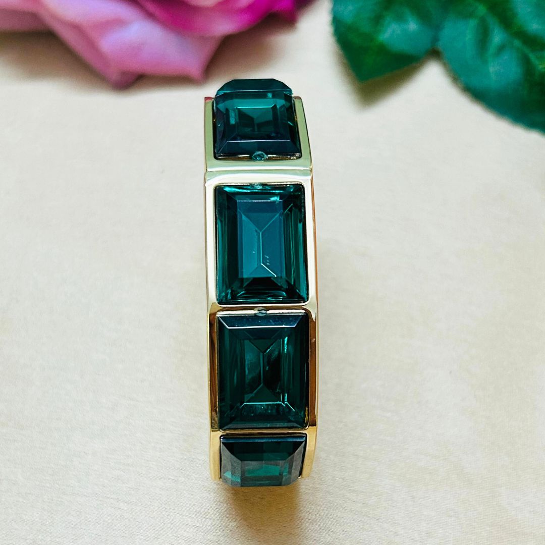 Emerald Green Rhinestone Openable Bracelet