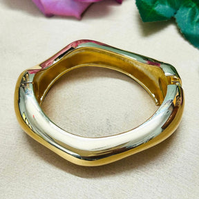 Golden Sculpted Shiny Kada/Cuff
