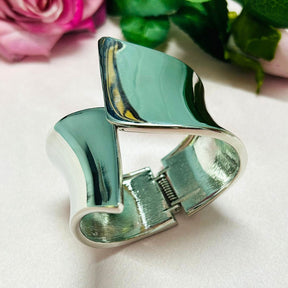 Silver Swirl Openable Kada/Cuff