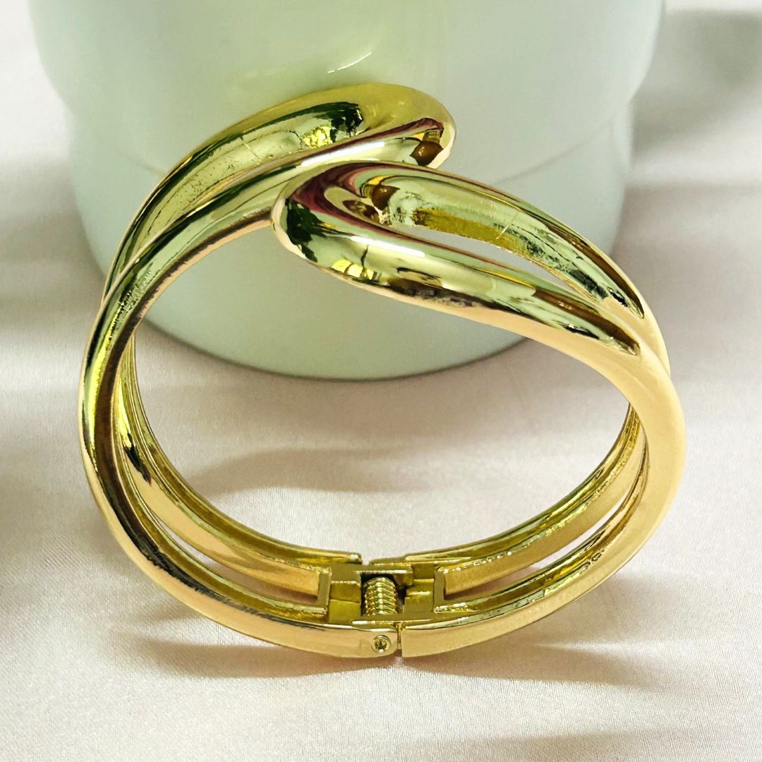 Golden Shiny Openable Kada/Cuff
