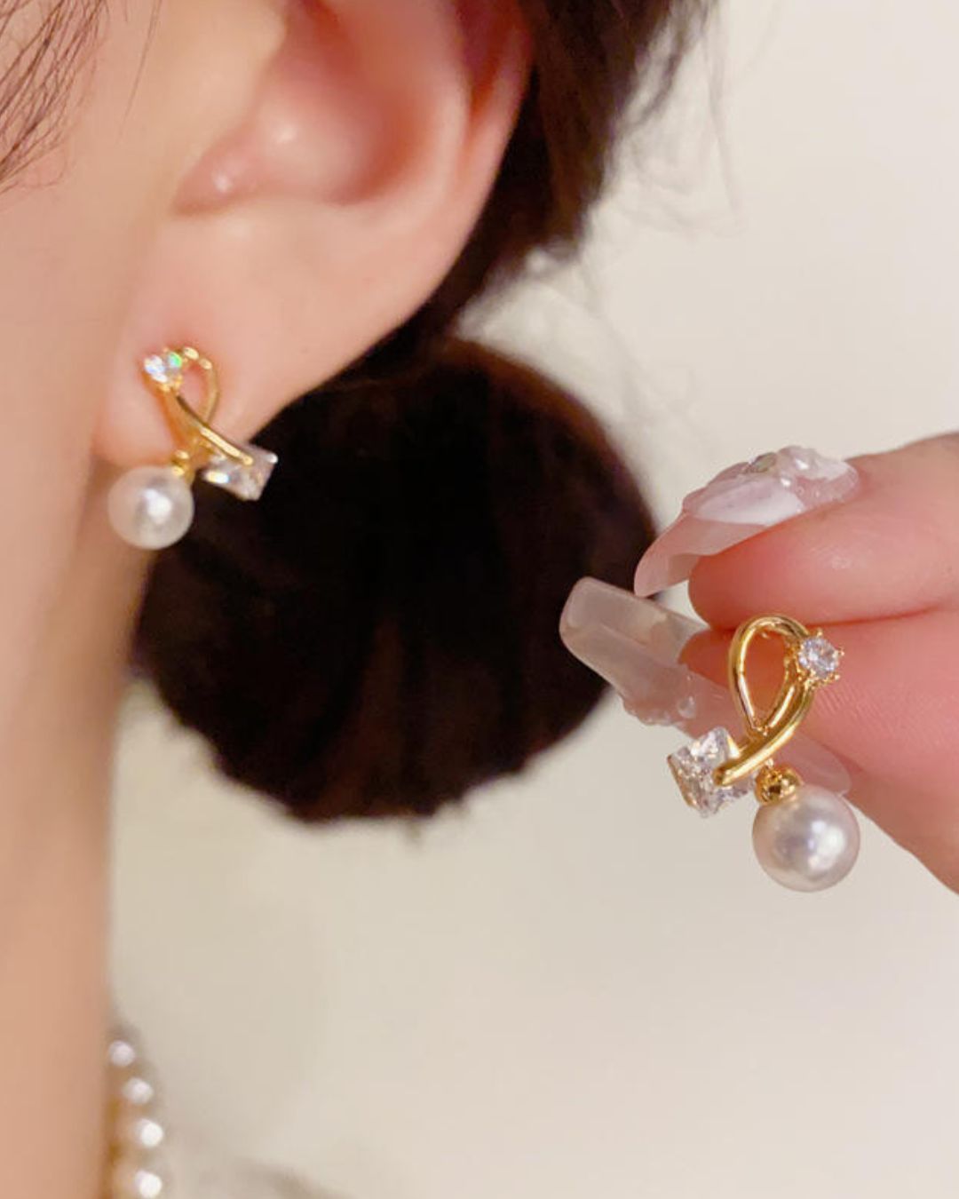 Vintage Knot Line Pearl American Diamond Stud Earring