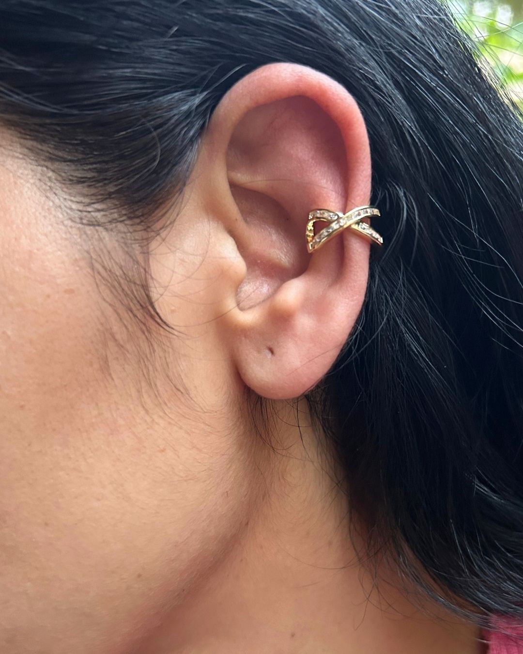 Knot Golden Ear Cuff