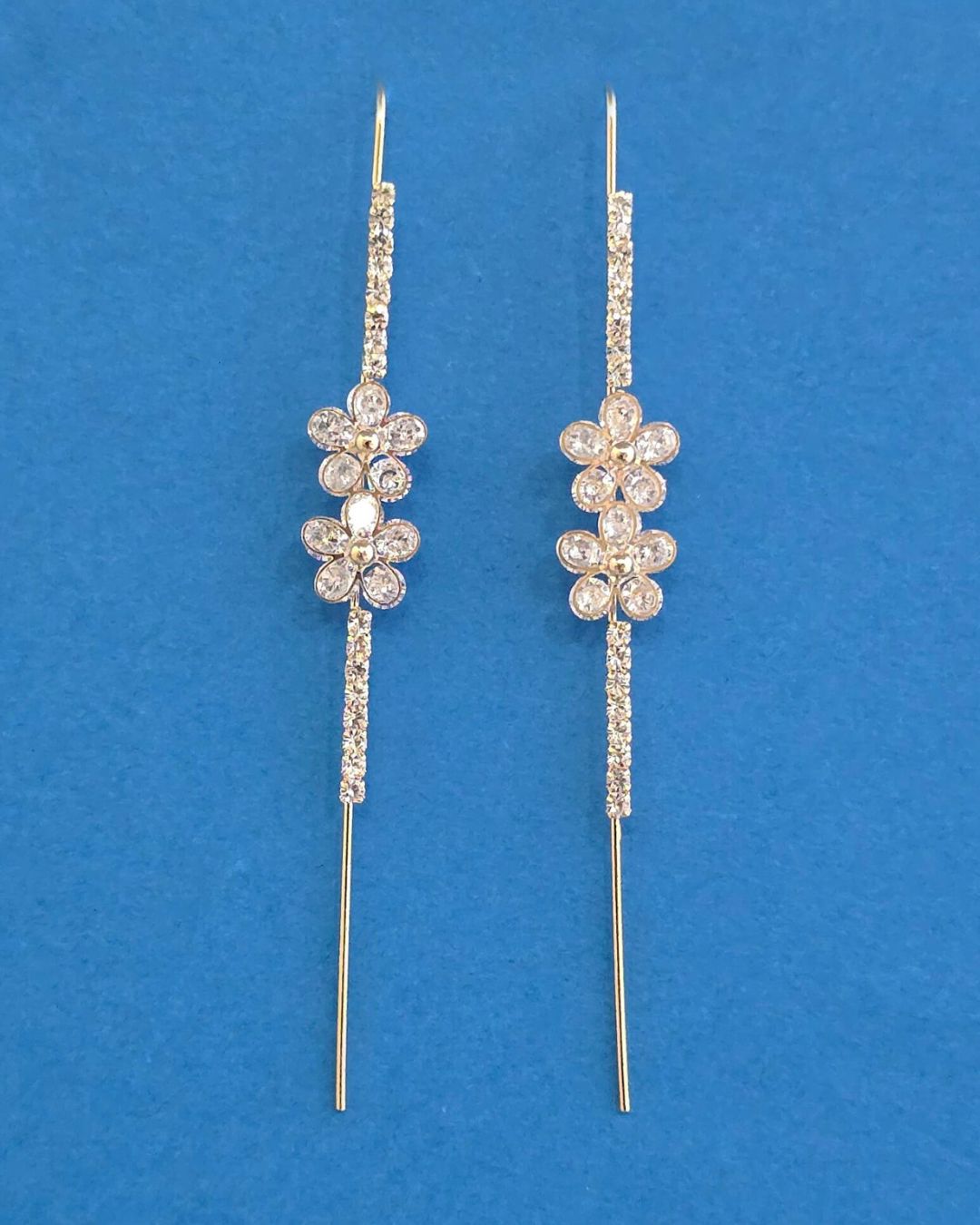Golden Crystal Flower Ear Cuff