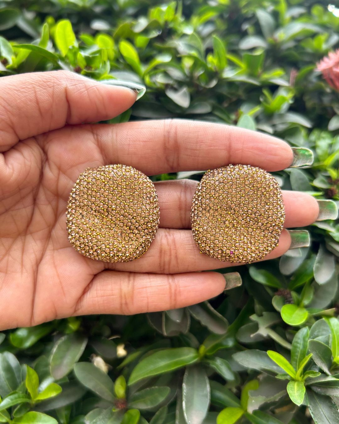 Bling Blogger Golden Stud Earrings - Small