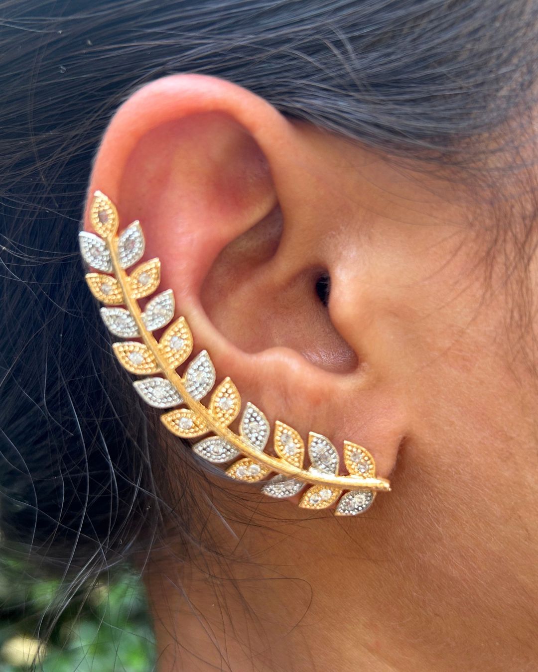Dual Tone Leaf Unisex Ear Cuff