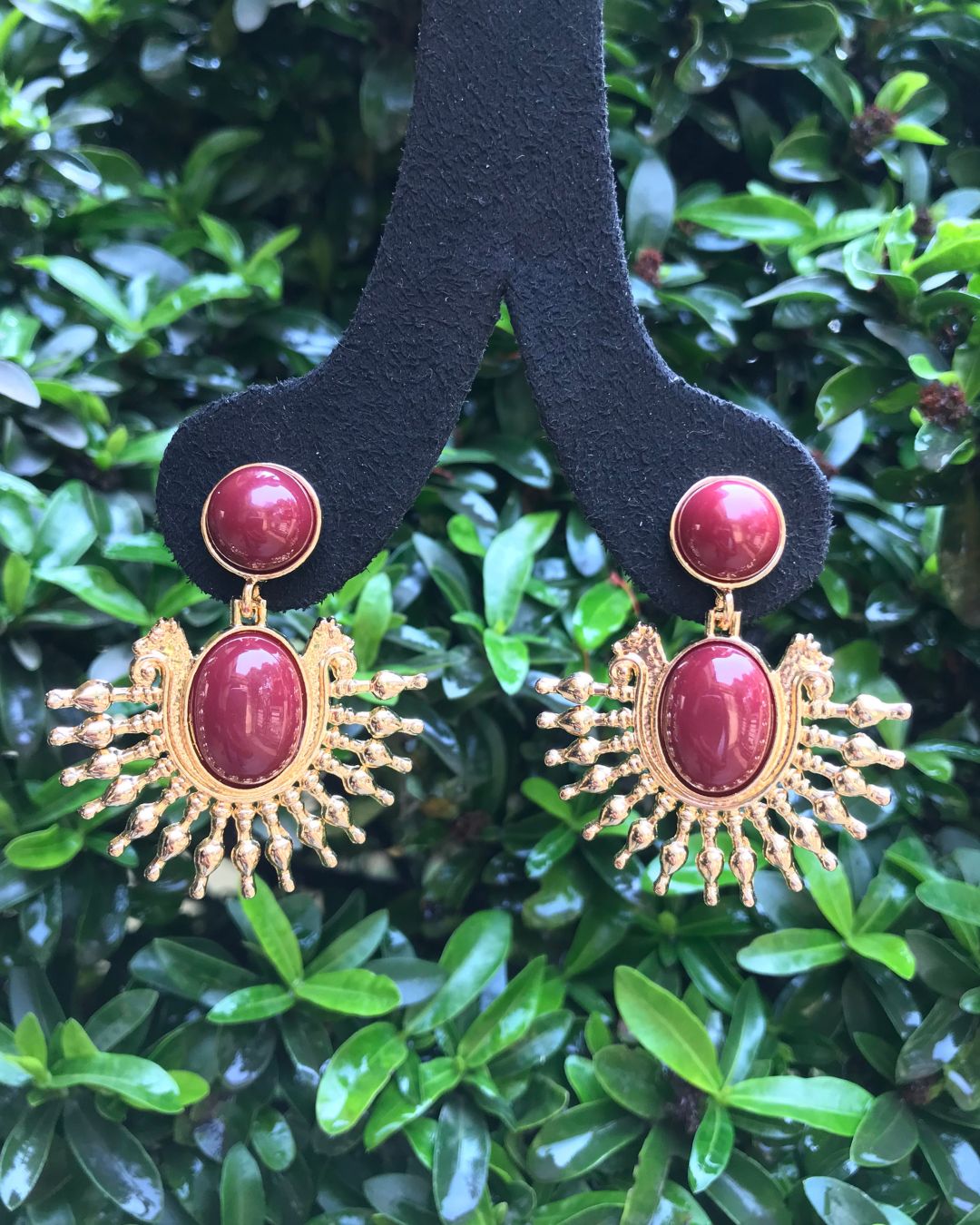 Maroon Vintage Designer Stud Earrings