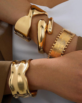 Golden Shiny Wave Kada/Handcuff