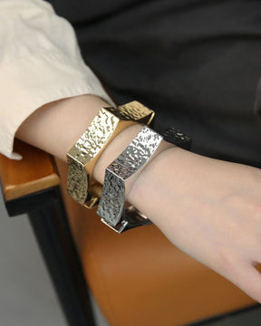 Hexagon Textured Narrow Golden Openable Kada/Cuff