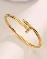 Knot Golden American Diamond - Bracelet